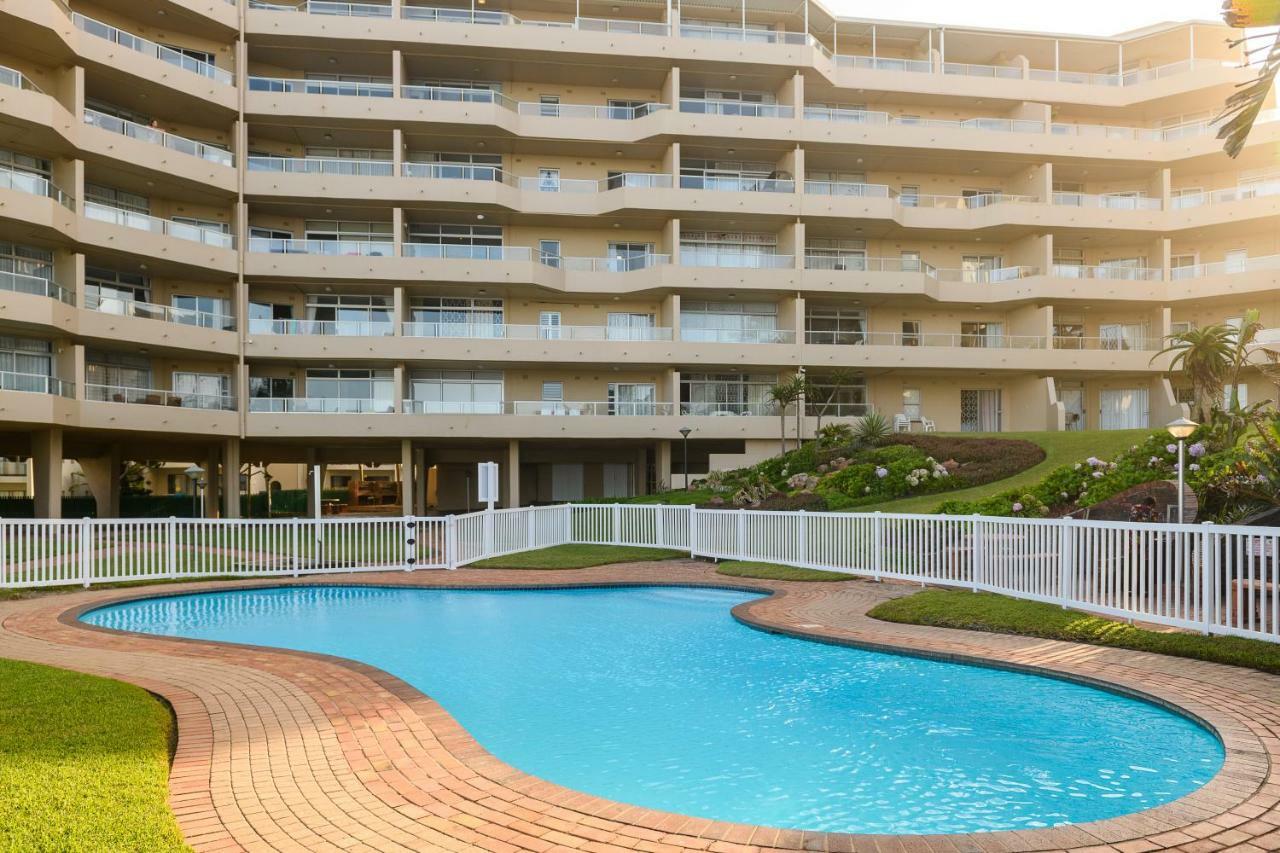 Sands Beach Breaks Luxury Beach Front Ballito Exteriör bild