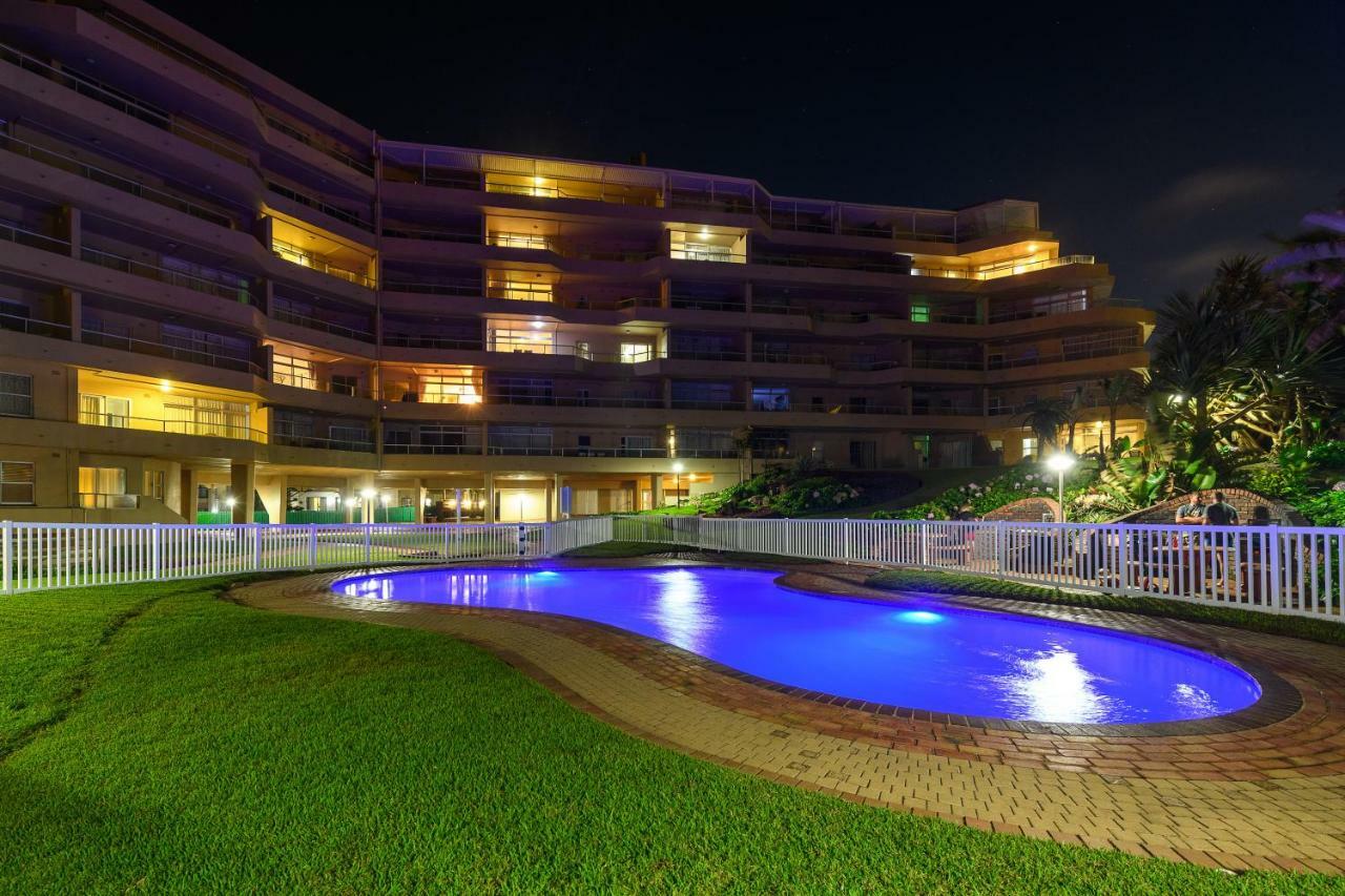 Sands Beach Breaks Luxury Beach Front Ballito Exteriör bild