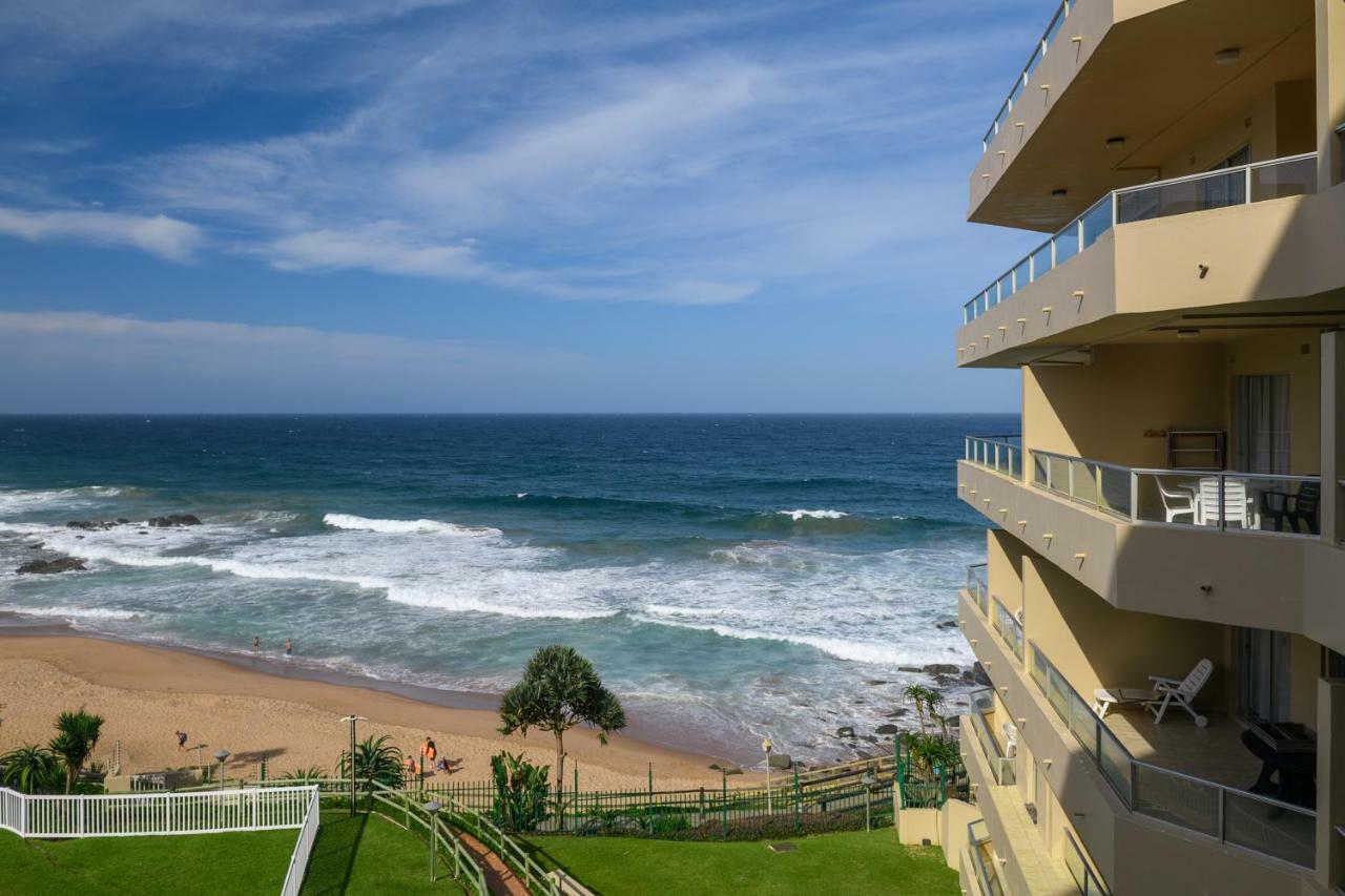 Sands Beach Breaks Luxury Beach Front Ballito Exteriör bild