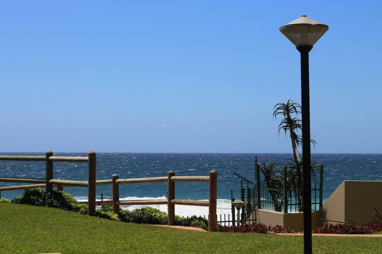 Sands Beach Breaks Luxury Beach Front Ballito Exteriör bild